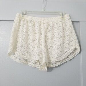 Crochet-Style Shorts - Cream (S) - HOLLISTER